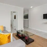 Cozy Apartment In The Heart Of Cape Town